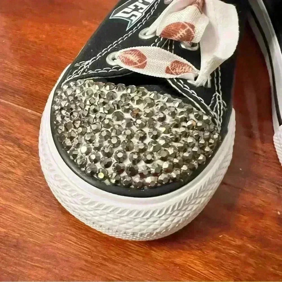 Philadelphia Eagles Converse Toddler Girls Size 10 Football Bedazzled All Star - Picture 8 of 10